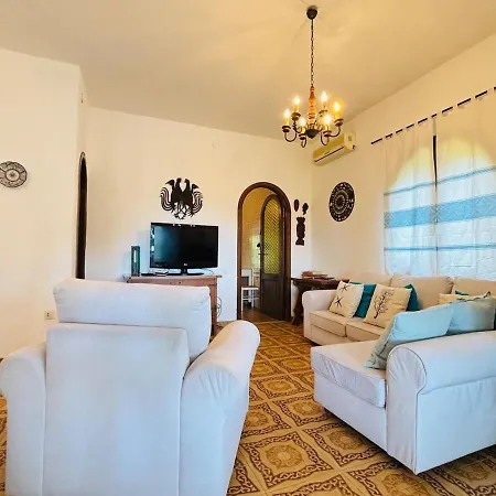 Wanda, Capitana With Swimming Pool, Parking, Garden E Bbq